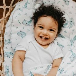 Sevira Kids Linge De Lit Bébé Drap Housse Couffin Ovale En Bambou, Jardin D'été 12 Sevira Kids Linge De Lit Bébé Drap Housse Couffin Ovale En Bambou, Jardin D'été -Linge de lit bébé Soldes drap housse couffin ovale en bambou jardin d ete 4