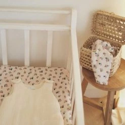 Cocoeko Linge De Lit Enfant Drap Housse En Coton Bio Poires D'automne (70 X 140 Cm) 9 Cocoeko Linge De Lit Enfant Drap Housse En Coton Bio Poires D'automne (70 X 140 Cm) -Linge de lit bébé Soldes drap housse en coton bio poires d automne 70 x 140 cm 2