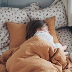 Cocoeko Linge De Lit Bébé Taie D'oreiller Coton Bio Poires D'automne (40 X 60cm) -Linge de lit bébé Soldes taie d oreiller coton bio poires d automne 40 x 60cm 2