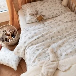 Cocoeko Linge De Lit Enfant Taie Oreiller Coton Bio Imprimé Figuier (65 X 65cm) -Linge de lit bébé Soldes taie oreiller coton bio imprime figuier 65 x 65cm 1