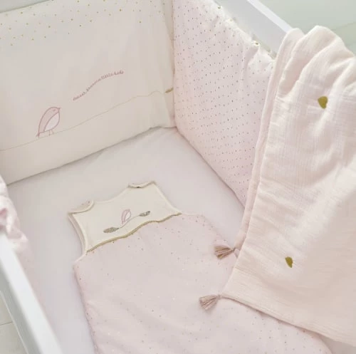 Maisons Du Monde Tours De Lit Bébé Tour De Lit Bébé En Coton Rose Et Blanc 6 Maisons Du Monde Tours De Lit Bébé Tour De Lit Bébé En Coton Rose Et Blanc – Image 4