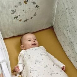Maisons Du Monde Tours De Lit Bébé Tour De Lit Bébé En Gaze De Coton Bio Multicolore Imprimé 11 Maisons Du Monde Tours De Lit Bébé Tour De Lit Bébé En Gaze De Coton Bio Multicolore Imprimé -Linge de lit bébé Soldes tour de lit bebe en gaze de coton bio multicolore imprime 1000 1 13 215714 5