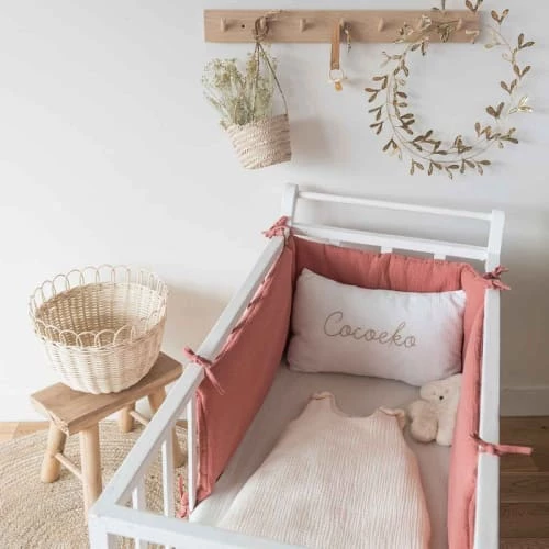 Cocoeko Tours De Lit Bébé Tour De Lit En Gaze De Coton Marsala 5 Cocoeko Tours De Lit Bébé Tour De Lit En Gaze De Coton Marsala – Image 3